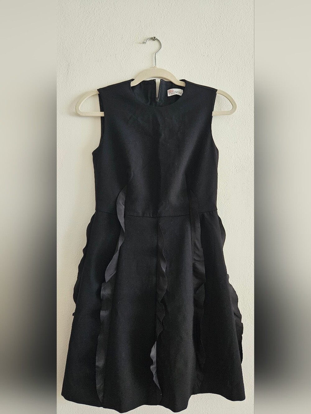 RED Valentino Black Sleeveless Ruffle Fit-and-Flare Dress